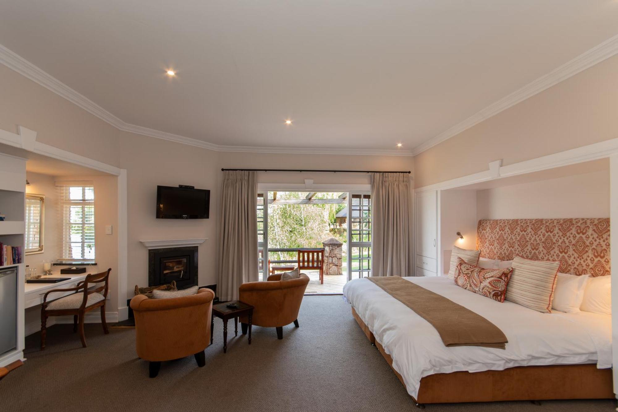 Walkersons Hotel & Spa Dullstroom Exterior photo