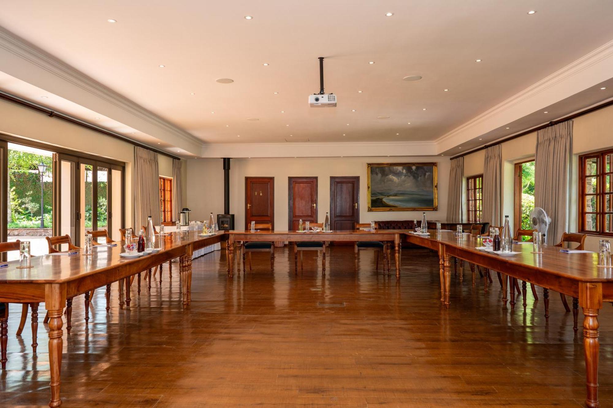 Walkersons Hotel & Spa Dullstroom Exterior photo