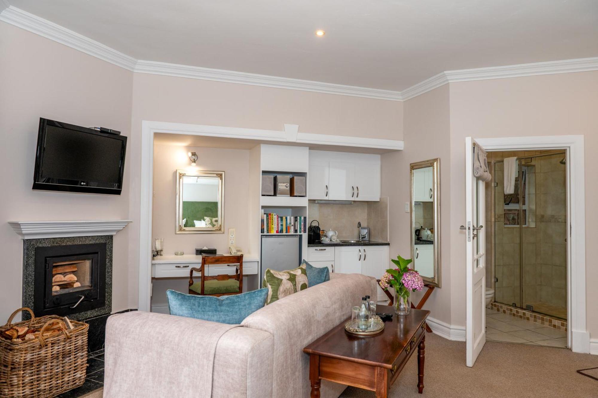 Walkersons Hotel & Spa Dullstroom Exterior photo