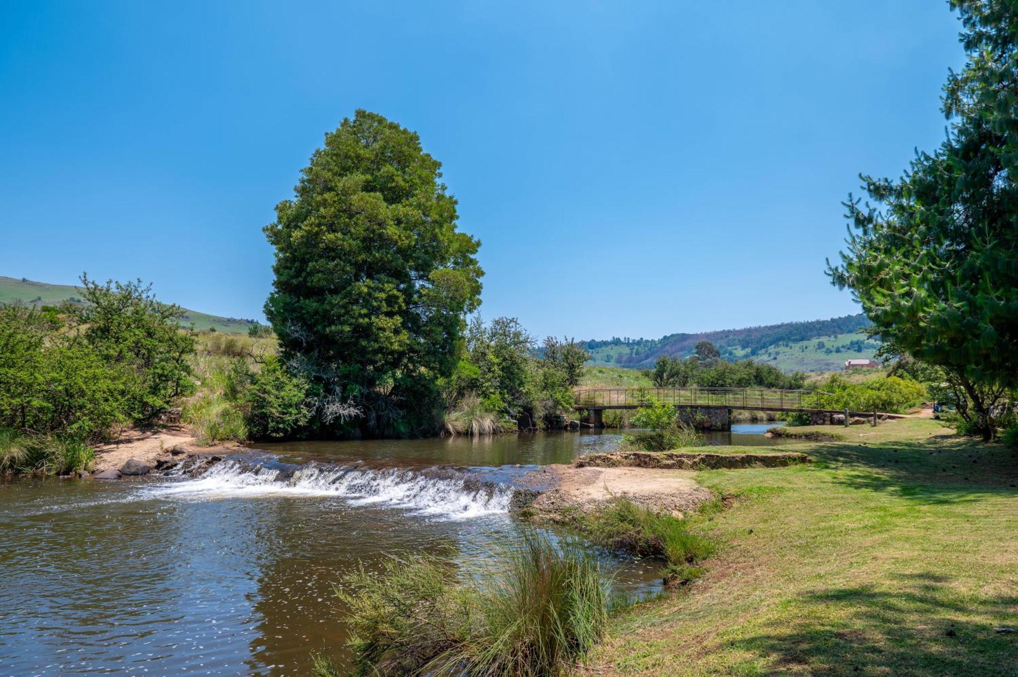 Walkersons Hotel & Spa Dullstroom Exterior photo