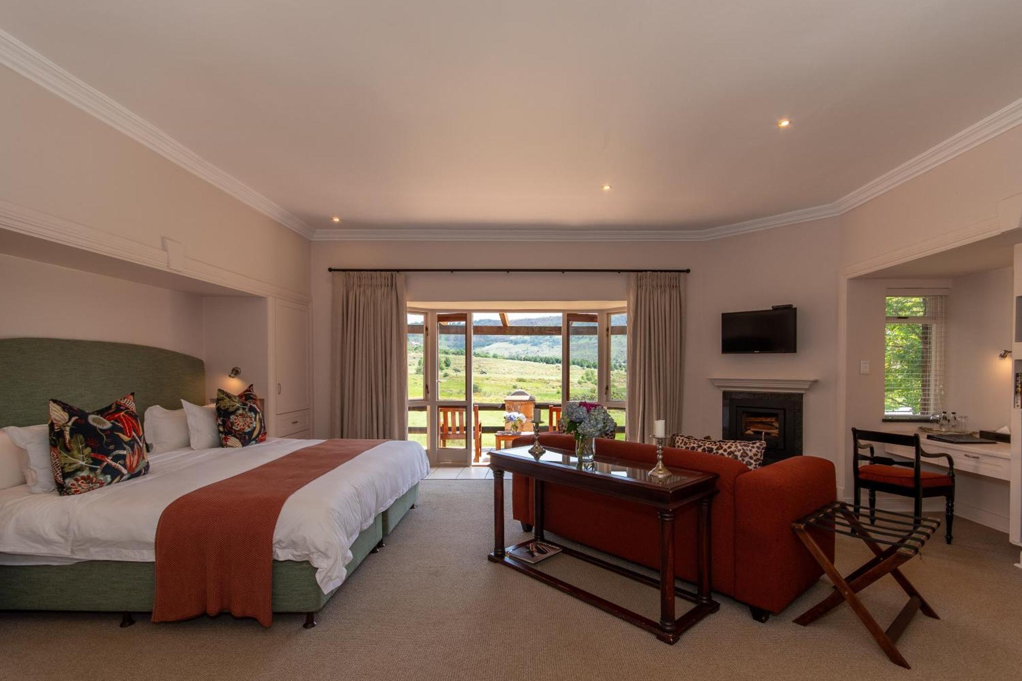Walkersons Hotel & Spa Dullstroom Exterior photo
